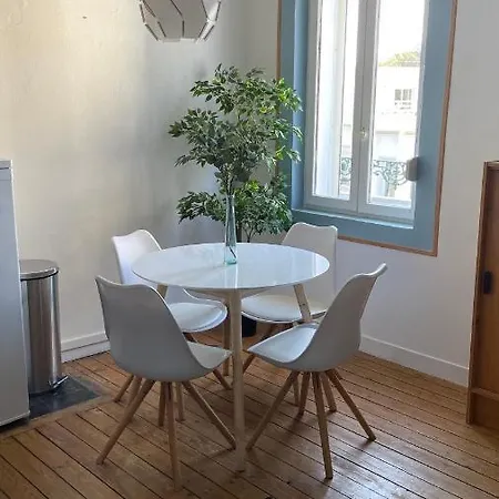 Apartment Le Grand Est Scandinave, Centre Ville, Proche Cathedrale Reims