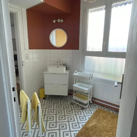 Apartment Le Grand Est Scandinave, Centre Ville, Proche Cathedrale Reims