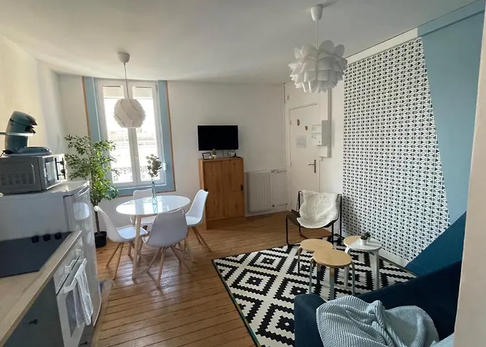 Le Grand Est Scandinave, Centre Ville, Proche Cathedrale Apartment