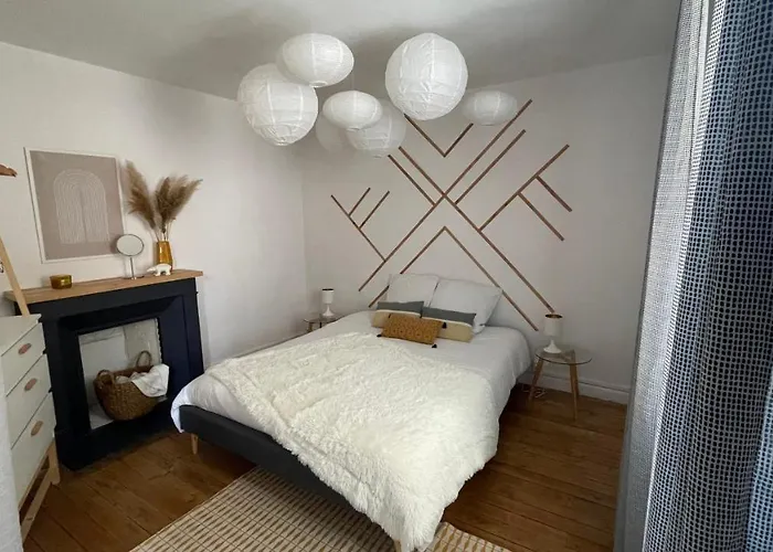 Le Grand Est Scandinave, Centre Ville, Proche Cathedrale