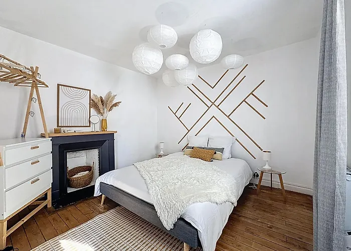 Le Grand Est Scandinave, Centre Ville, Proche Cathedrale Apartment